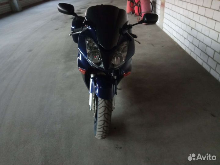 Мотоцикл Honda VFR800