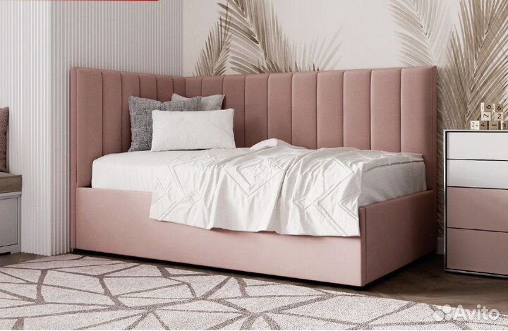 Детская кровать с мягкой стенкой