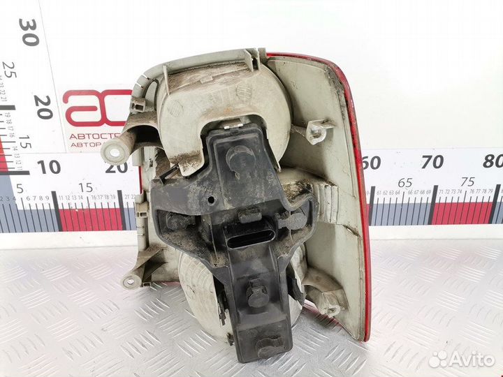 Фонарь задний левый для Volkswagen Touran 1