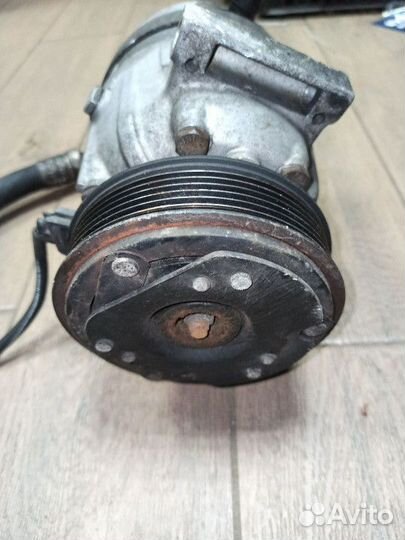 Компрессор кондиционера Renault Laguna 2 2005