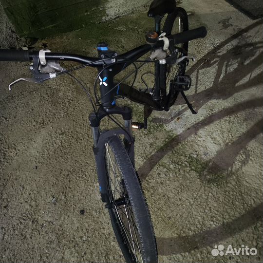 Велосипед B-twin rockrider 520