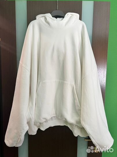 Кофта Gap,Balenciaga,Yeezy