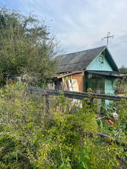 Дача 20 м² на участке 6 сот.