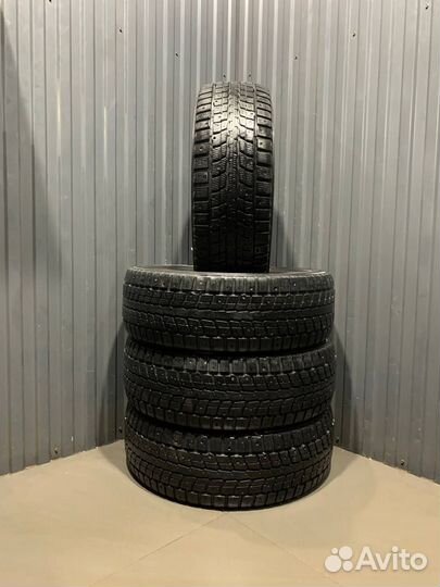 Dunlop SP Winter Ice 01 225/60 R18 104T