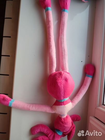 Хагги вагги, Патрик и длинная розовая игрушка