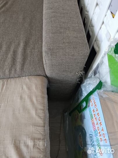 Диван угловой