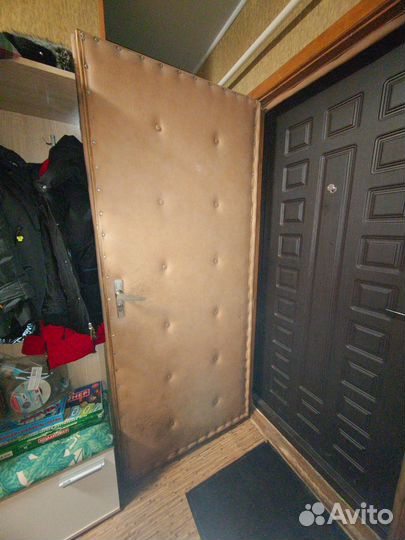 Входная дверь