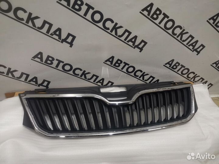 Шкода рапид Skoda Rapid 2012 2020 решетка