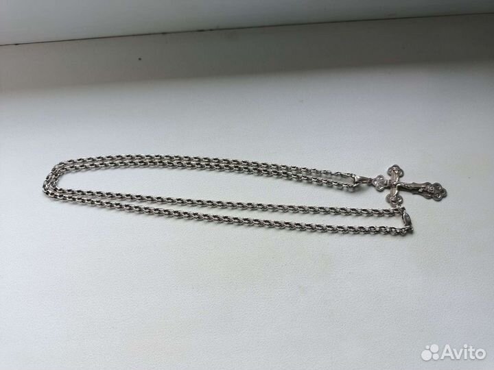 Пломба и цепь