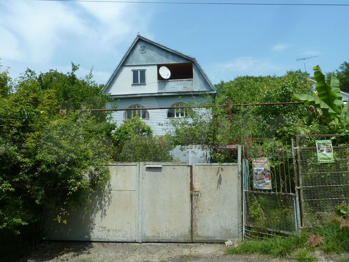 Дом 143,4 м² на участке 7 сот.