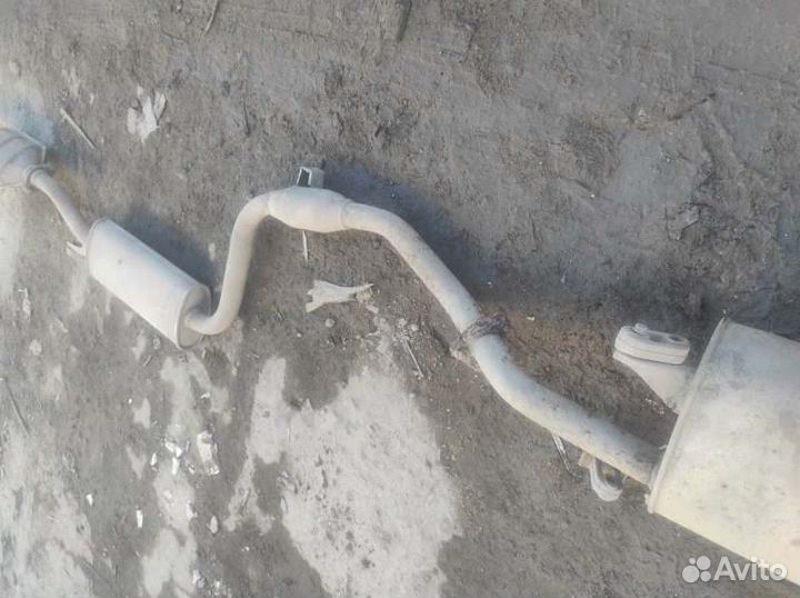 Выхлопная система Mitsubishi Carisma 1 2002