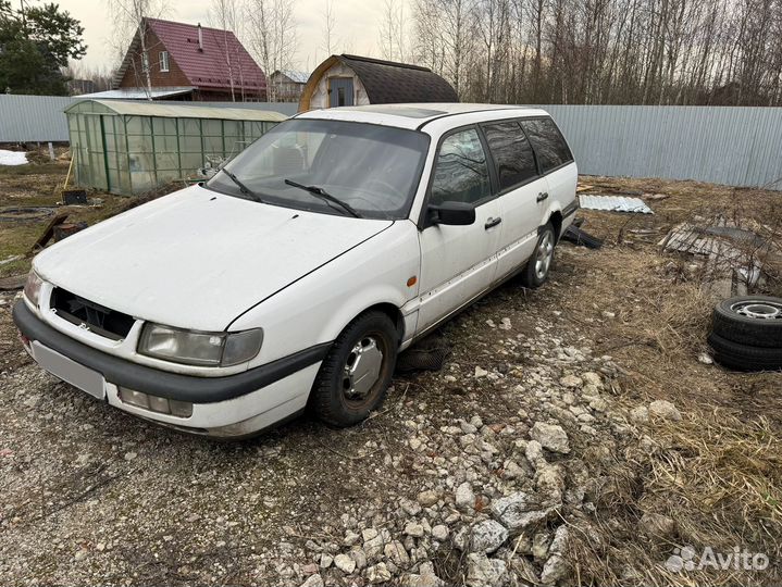 Volkswagen Passat 1.8 МТ, 1994, 200 000 км