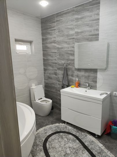 Дом 100 м² на участке 5 сот.