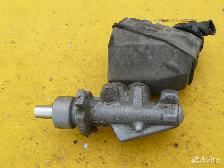 Главный тормозной цилиндр для Renault Kangoo 1