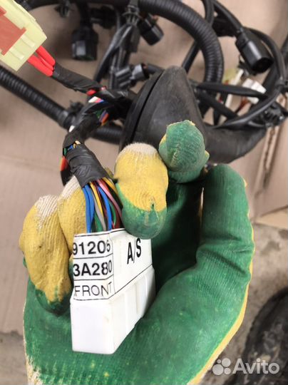 Коса подкопотная Hyundai Trajet 2.0 АКПП 05-08