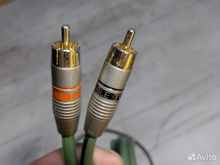 Чернов кабель,cold RCA plag. Подиумы под колонки