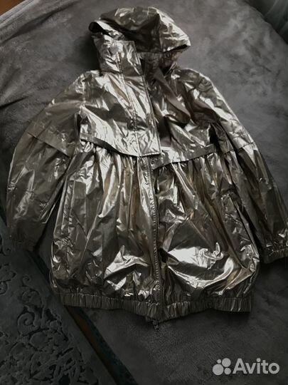 Ветровка для девочки