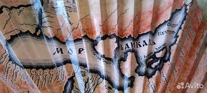 Веер с Байкалом, 2 броши нерпа, боа из перьев