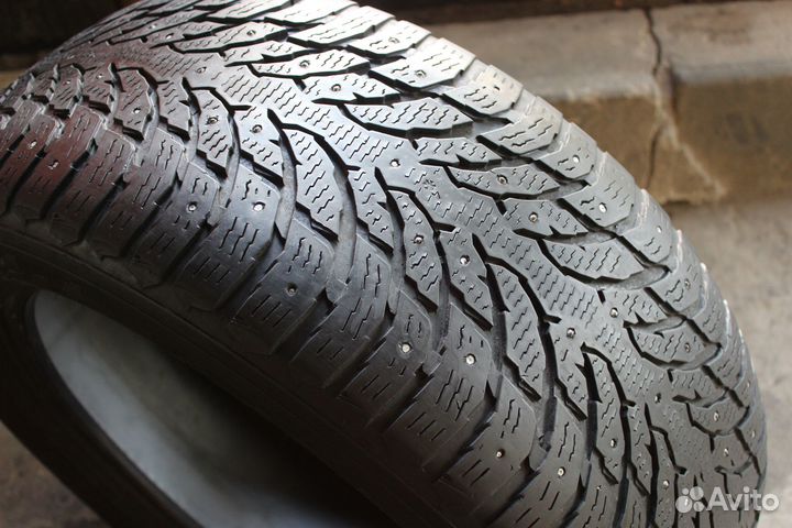 Nokian Tyres Hakkapeliitta 9 SUV 285/50 R20 116T