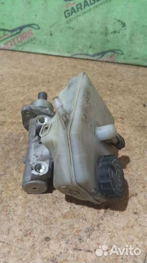 Цилиндр тормозной главный Peugeot 406 I Рестайлинг