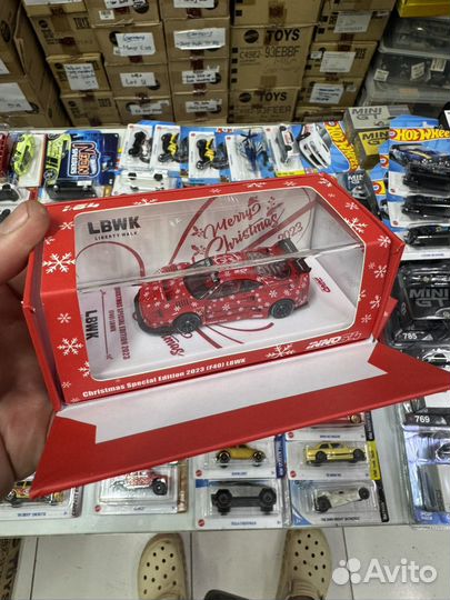 Модель автомобиля 1:64 Ferrari F40 liberty walk