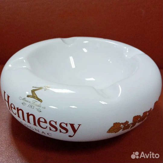 Пепельница большая фарфор Hennessy