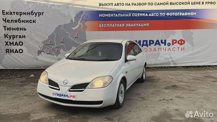 Рычаг стояночного тормоза Nissan Primera (P12) 36010-AU000