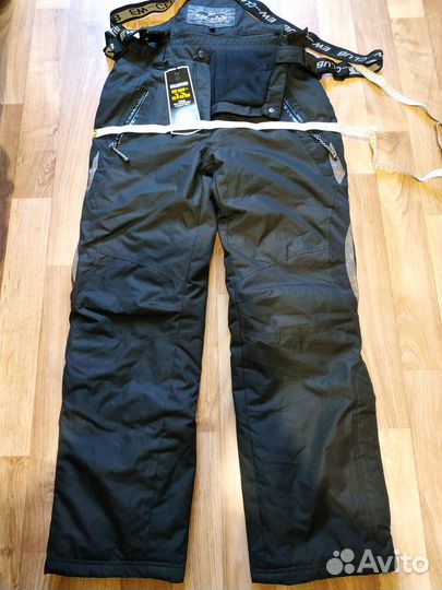 Горнолыжные штаны. Размер М. Женские, новые