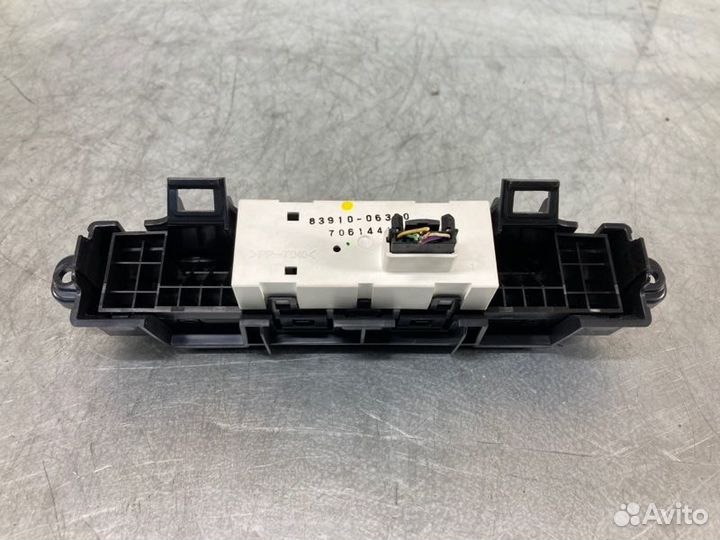 Монитор Toyota Camry ACV50