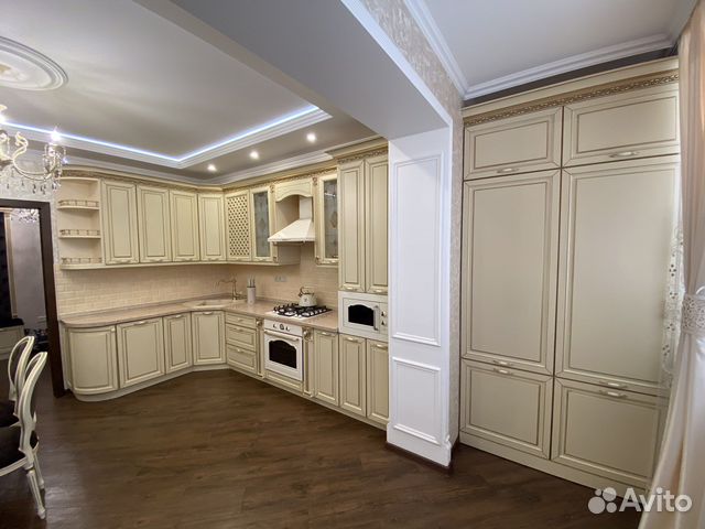 Кухни классические на заказ