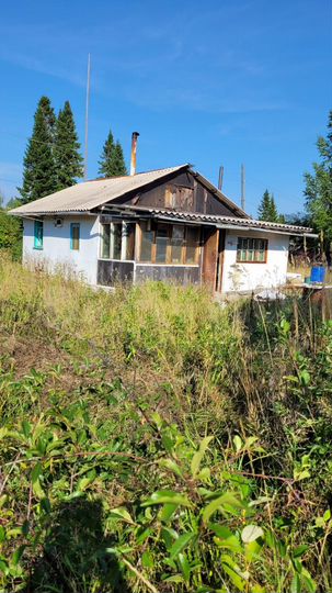 Дача 42,3 м² на участке 10 сот.