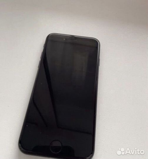 iPhone se 2020 128gb