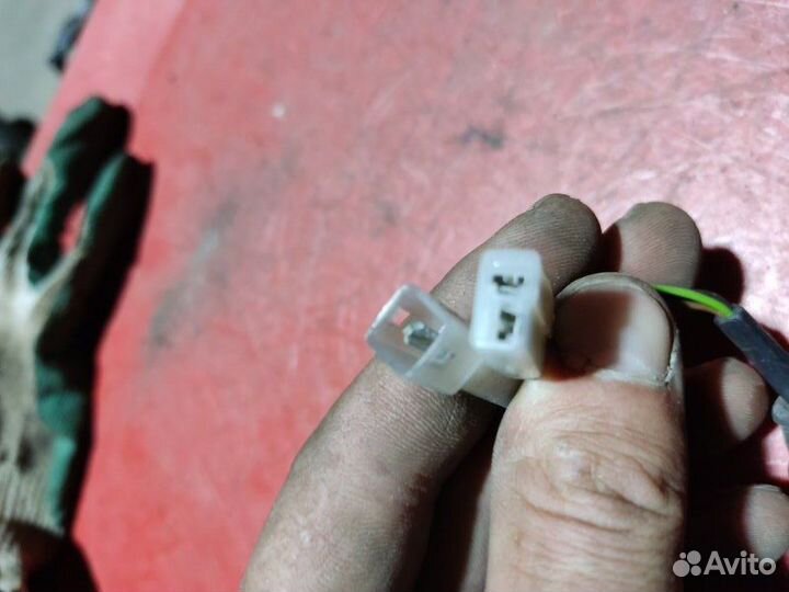 Датчик парковки Audi A6 седан 2.8 AAH 1997