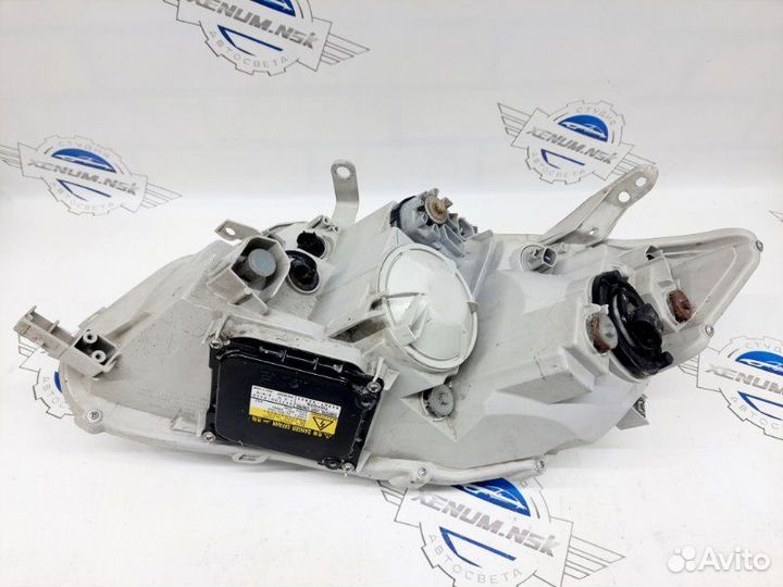 Фара передняя правая Toyota Corolla Fielder