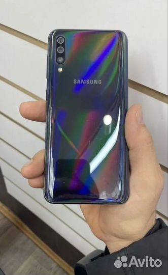 Samsung Galaxy A50, 6/64 ГБ