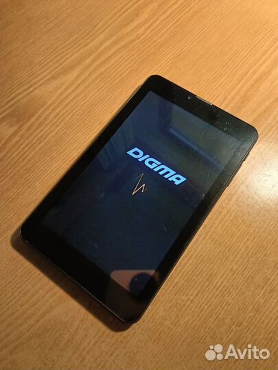 Планшет Digma Optima 7 X700 4G