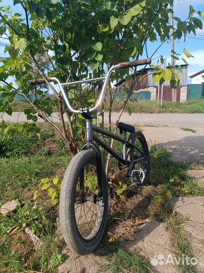 Трюковой велосипед bmx