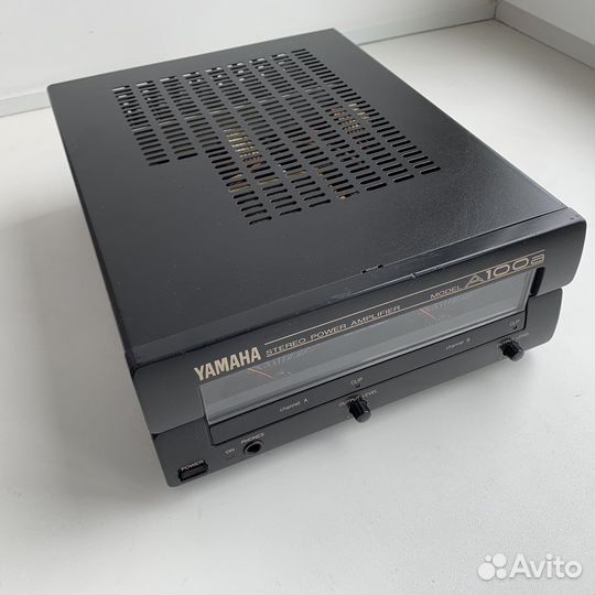 Усилитель Yamaha A100a