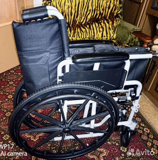 Инвалидная коляска до 125 кг. складывающаяся
