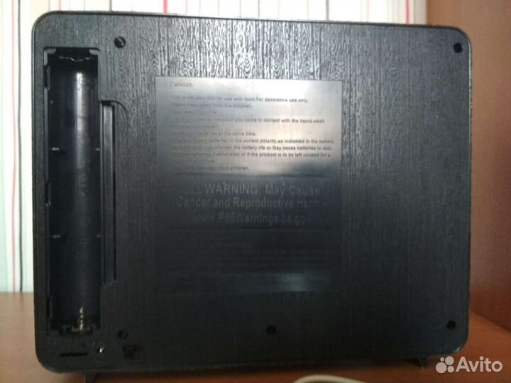 Новогодний подарок (игрушечный телевизор)