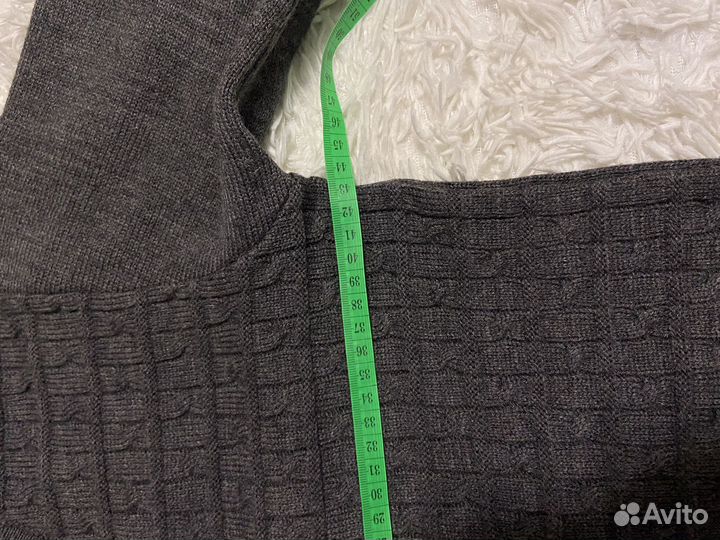 Свитер на мальчика 40