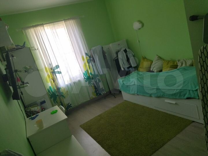 Дом 154,9 м² на участке 5 сот.