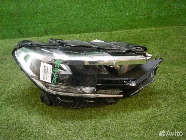 Фара правая VW Polo 6 (2020-н.в.) LED