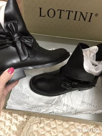 Tinasofa bow hot sale flat booties