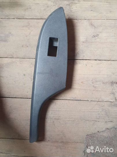 Накладка кнопок стеклоподъемника пп Toyota Corolla