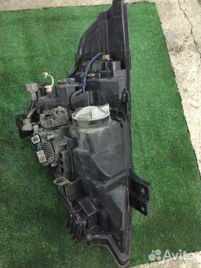 Фары передниие на Ниссан Теана Teana 2012