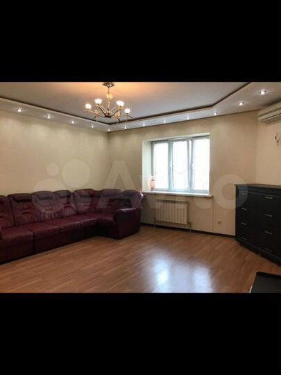 2-к. квартира, 75 м², 4/8 эт.