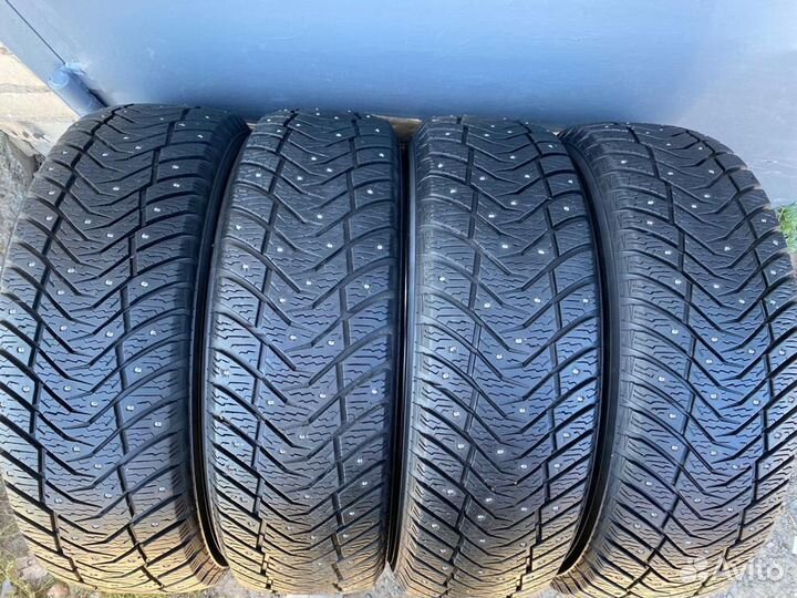 Yokohama Ice Guard IG65 225/60 R18 104T