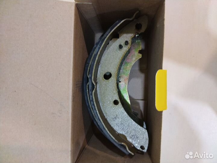 Колодки тормозные зад VW polo sedan