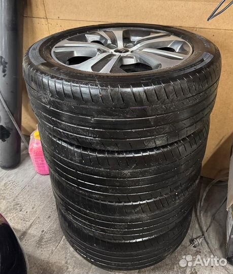 Оригинальные колеса Kia Sorento Prime r19